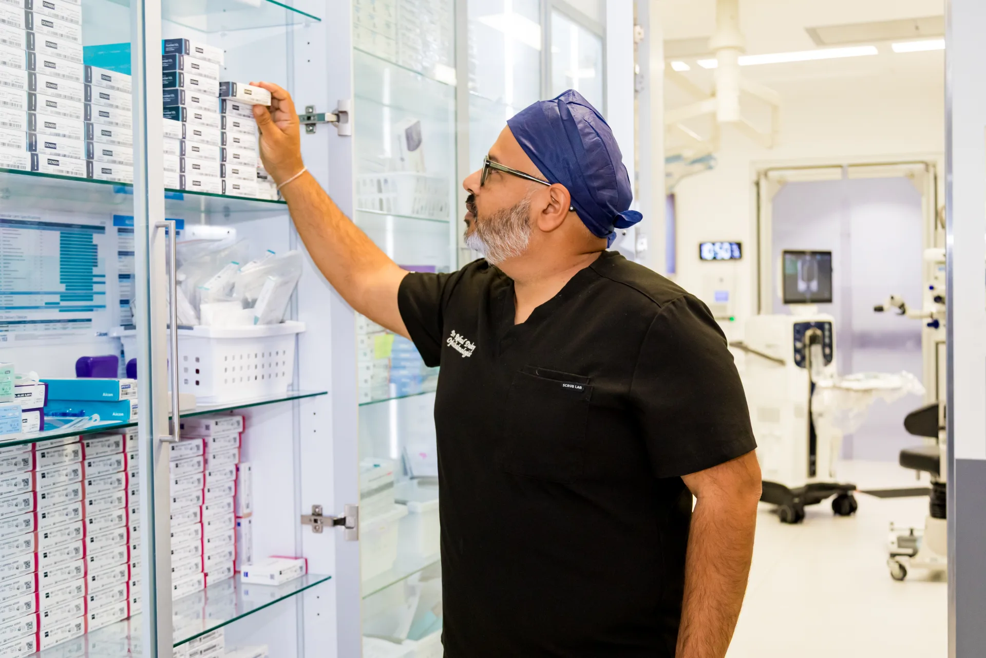 Specialist eye examination and clinical care
